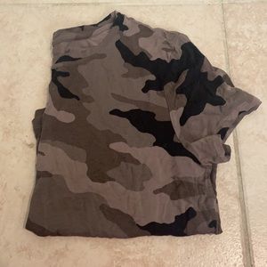 Camo crop top